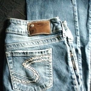 Silver capri jeans size 28